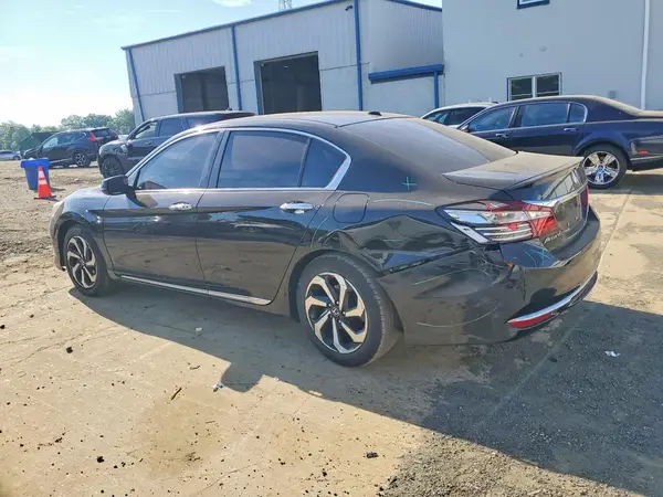 1HGCR2F84GA075446 2016 HONDA ACCORD - Image 2