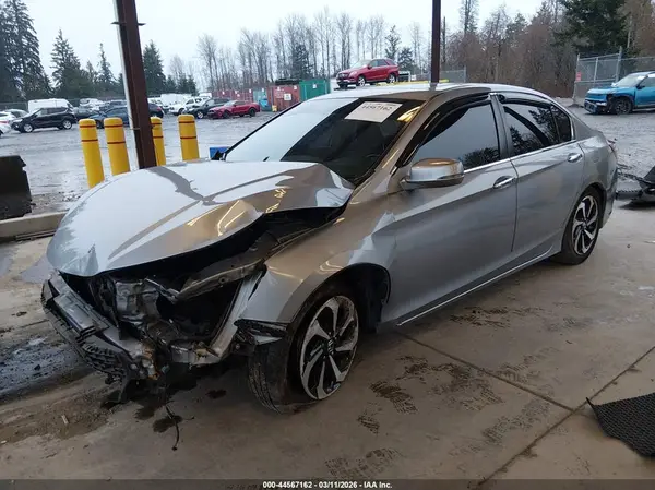 1HGCR2F84GA088696 2016 HONDA ACCORD - Image 2