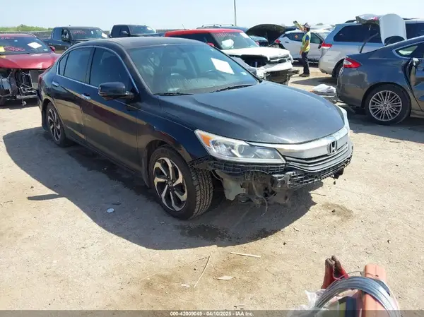 1HGCR2F84GA126752 2016 HONDA ACCORD - Image 1