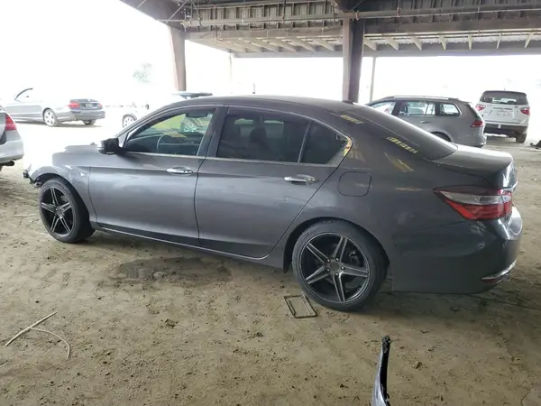 1HGCR2F84GA153904 2016 HONDA ACCORD - Image 2