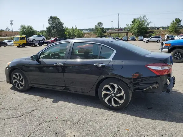 1HGCR2F84HA015006 2017 HONDA ACCORD - Image 2