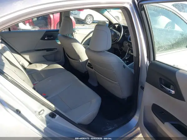 1HGCR2F84HA031836 2017 HONDA ACCORD - Image 8