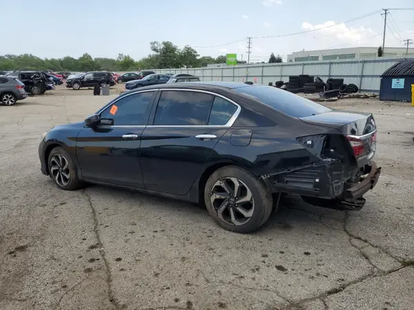 1HGCR2F84HA035806 2017 HONDA ACCORD - Image 2