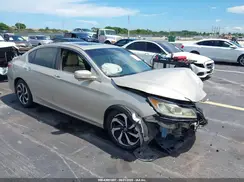 1HGCR2F84HA037670 2017 HONDA ACCORD