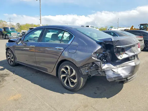 1HGCR2F84HA043985 2017 HONDA ACCORD - Image 2