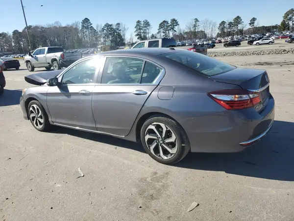 1HGCR2F84HA052234 2017 HONDA ACCORD - Image 2