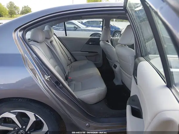 1HGCR2F84HA055179 2017 HONDA ACCORD - Image 8