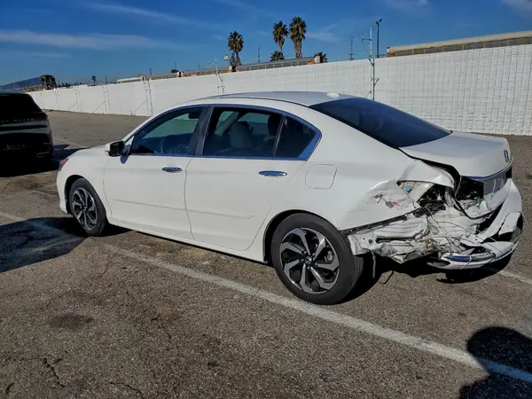 1HGCR2F84HA056851 2017 HONDA ACCORD - Image 2