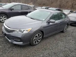 1HGCR2F84HA067493 2017 HONDA ACCORD