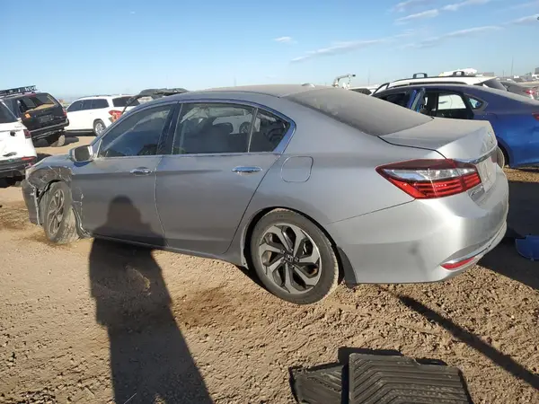1HGCR2F84HA087159 2017 HONDA ACCORD - Image 2