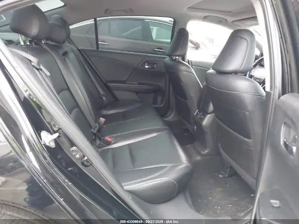 1HGCR2F84HA112416 2017 HONDA ACCORD - Image 8