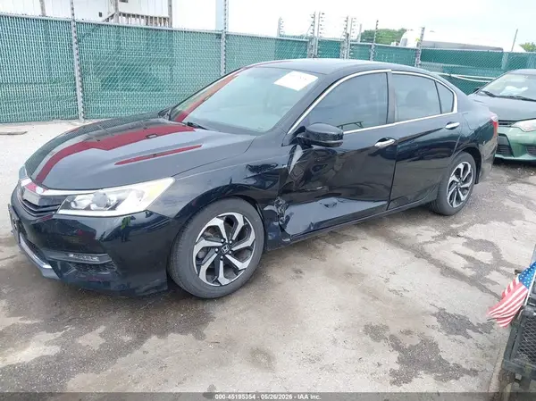 1HGCR2F84HA122511 2017 HONDA ACCORD - Image 2