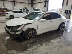 1HGCR2F84HA125280 2017 HONDA ACCORD