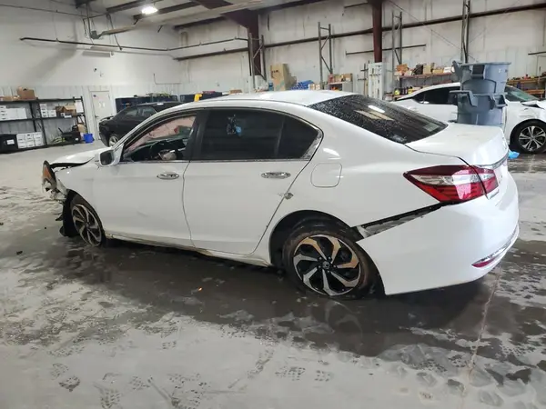 1HGCR2F84HA125280 2017 HONDA ACCORD - Image 2