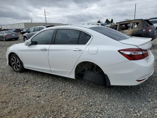 1HGCR2F84HA125294 2017 HONDA ACCORD - Image 2