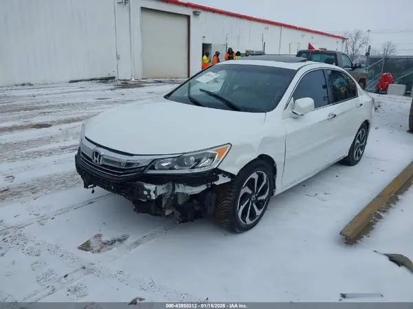 1HGCR2F84HA127384 2017 HONDA ACCORD - Image 2