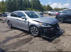 1HGCR2F84HA137543 2017 HONDA ACCORD