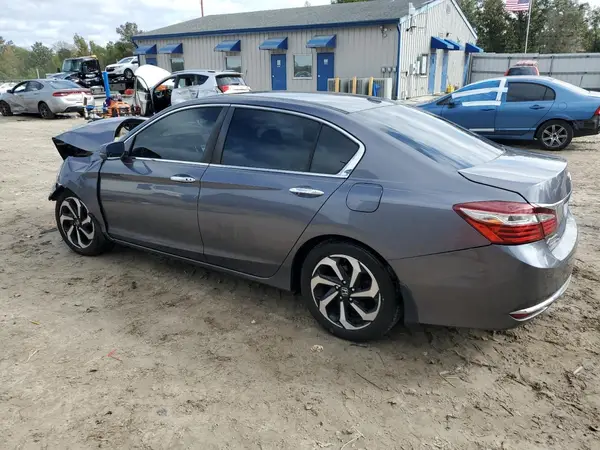 1HGCR2F84HA137557 2017 HONDA ACCORD - Image 2