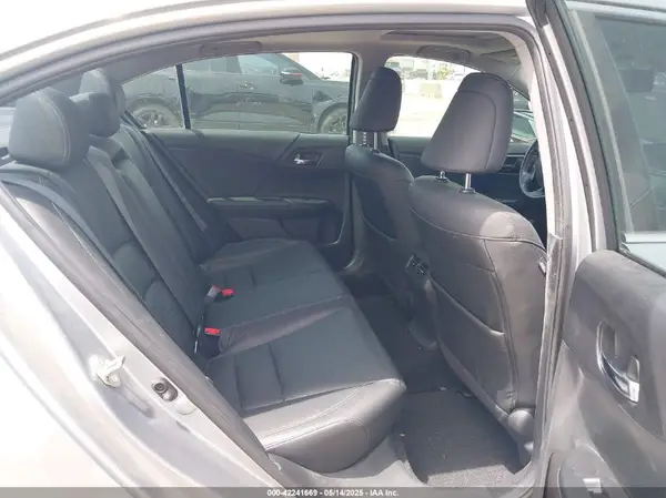 1HGCR2F84HA166122 2017 HONDA ACCORD - Image 8
