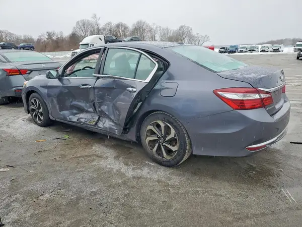1HGCR2F84HA167903 2017 HONDA ACCORD - Image 2