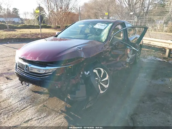 1HGCR2F84HA186466 2017 HONDA ACCORD - Image 2