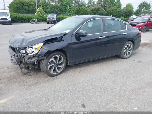 1HGCR2F84HA250845 2017 HONDA ACCORD - Image 2