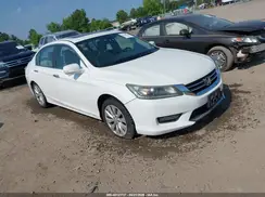 1HGCR2F85GA030306 2016 HONDA ACCORD
