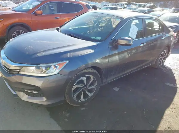 1HGCR2F85GA054797 2016 HONDA ACCORD - Image 2