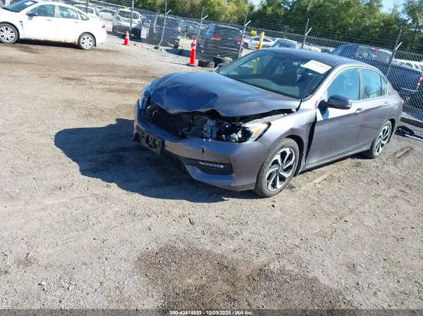 1HGCR2F85GA079912 2016 HONDA ACCORD - Image 2