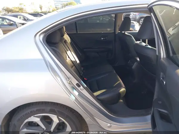 1HGCR2F85GA083068 2016 HONDA ACCORD - Image 8