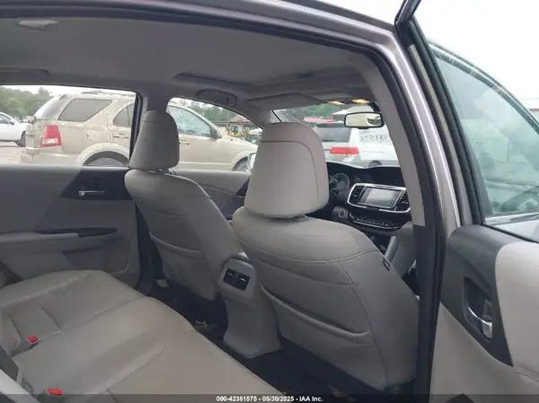 1HGCR2F85GA089744 2016 HONDA ACCORD - Image 8
