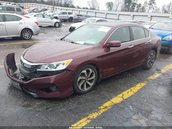 1HGCR2F85HA002085 2017 HONDA ACCORD - Image 2