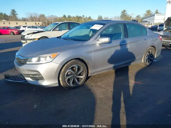 1HGCR2F85HA021199 2017 HONDA ACCORD - Image 2
