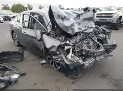 1HGCR2F85HA037872 2017 HONDA ACCORD