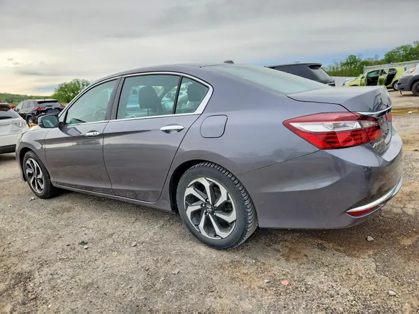 1HGCR2F85HA060259 2017 HONDA ACCORD - Image 2