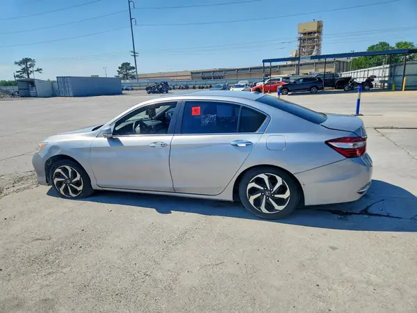 1HGCR2F85HA096971 2017 HONDA ACCORD - Image 2