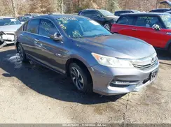 1HGCR2F85HA103207 2017 HONDA ACCORD