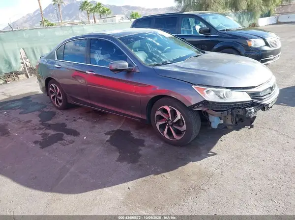 1HGCR2F85HA137566 2017 HONDA ACCORD - Image 1