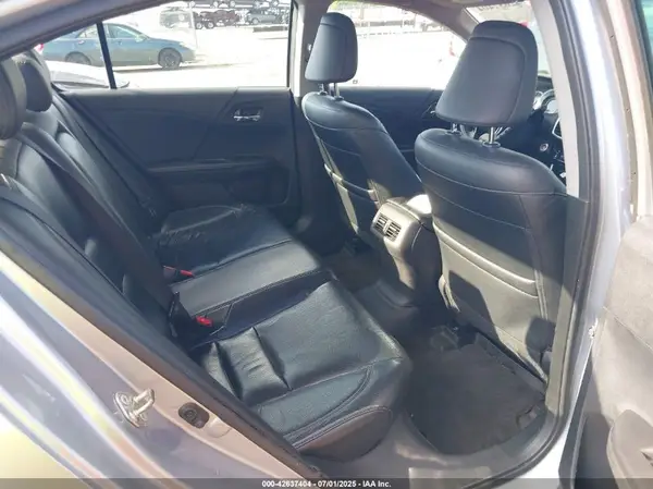 1HGCR2F85HA154609 2017 HONDA ACCORD - Image 8