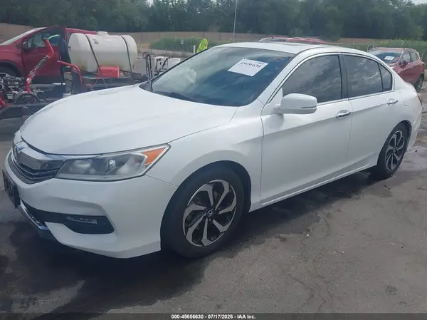 1HGCR2F85HA157655 2017 HONDA ACCORD - Image 2