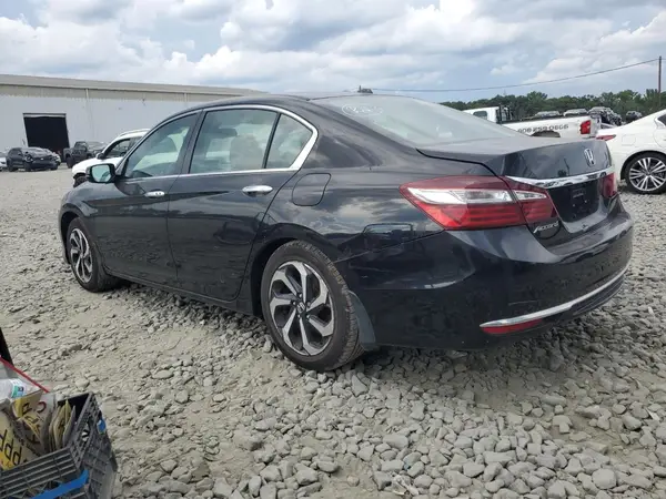 1HGCR2F85HA161138 2017 HONDA ACCORD - Image 2