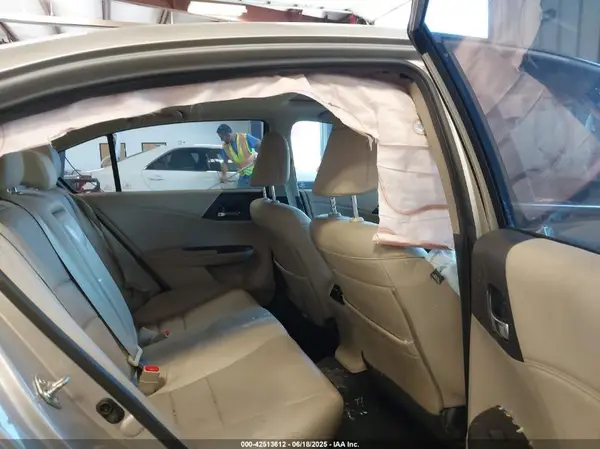 1HGCR2F85HA179946 2017 HONDA ACCORD - Image 8