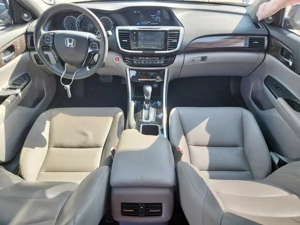 1HGCR2F85HA200164 2017 HONDA ACCORD - Image 8