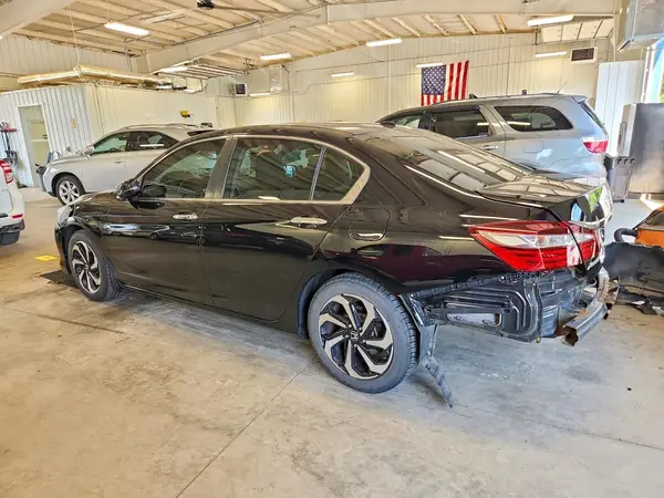 1HGCR2F85HA221158 2017 HONDA ACCORD - Image 2