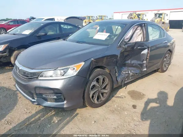 1HGCR2F85HA235500 2017 HONDA ACCORD - Image 2