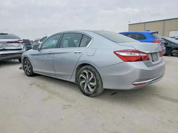 1HGCR2F85HA287726 2017 HONDA ACCORD - Image 2