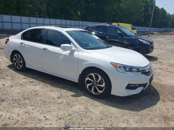 1HGCR2F85HA299049 2017 HONDA ACCORD - Image 1