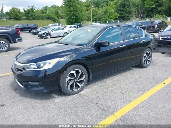 1HGCR2F85HA811487 2017 HONDA ACCORD - Image 2