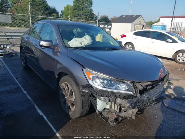 1HGCR2F86GA010131 2016 HONDA ACCORD - Image 1
