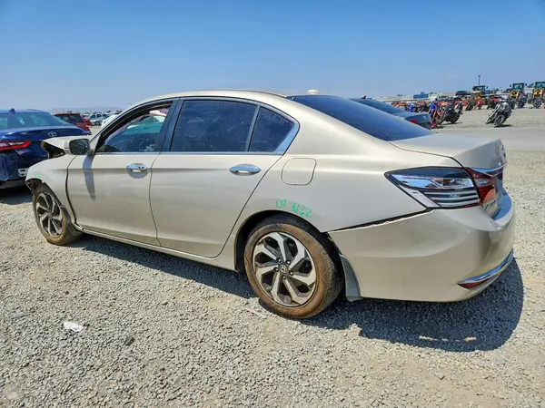 1HGCR2F86GA018102 2016 HONDA ACCORD - Image 2